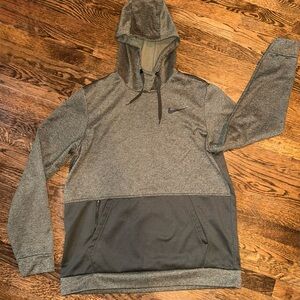 Nike Men's Therma Pullover Training Hoodie (Sequoia/Rough Green/Heather/Black)